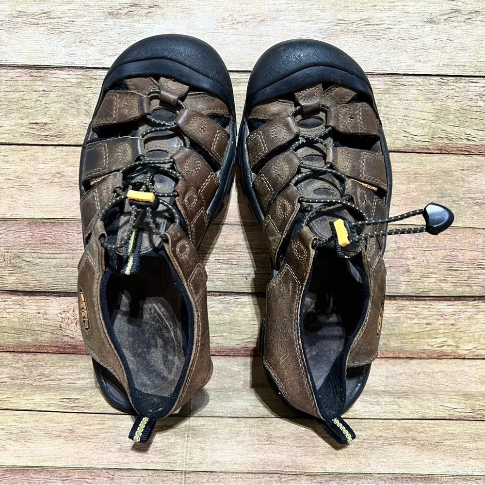 Keen Newport H2 Brown Leather Sandals